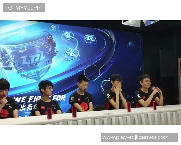 深入分析TES战队区域防守策略及其在比赛中的应用效果